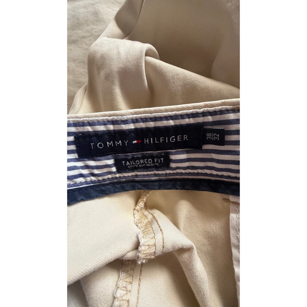 Tommy Hilfiger Tailored Fit Chino Pants Men’s 38x32 Beige Cream Casual - Picture 3 of 3